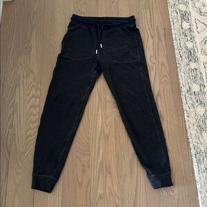 Marine Layer women’s navy blue joggers